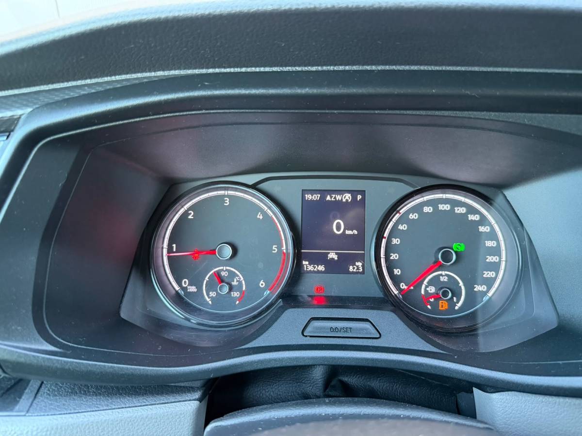 Volkswagen Transporter Volkswagen TRANSPORTER 2.0 TDI L2H1 28 Highline|PDC|CRUISE|CARPLAY