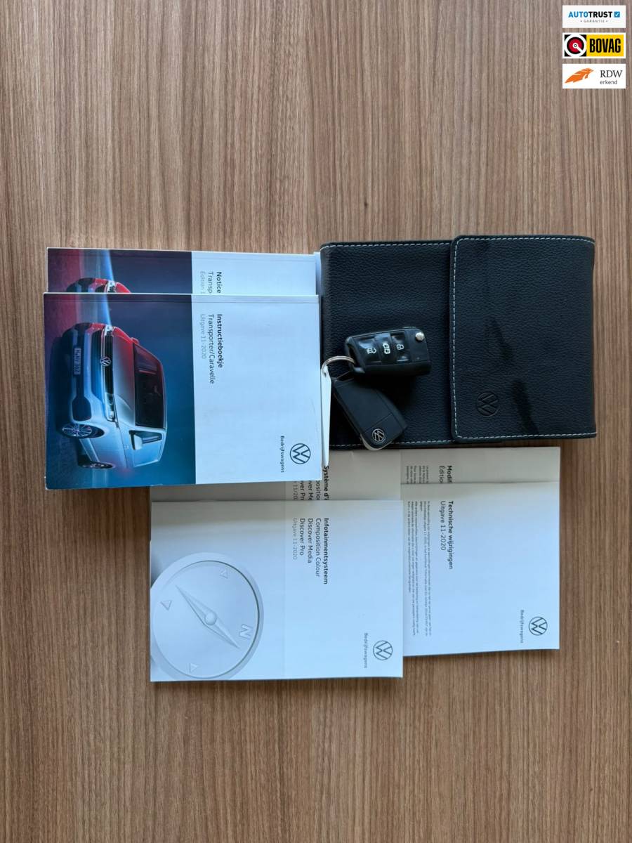 Volkswagen Transporter Volkswagen TRANSPORTER 2.0 TDI L2H1 28 Highline|PDC|CRUISE|CARPLAY