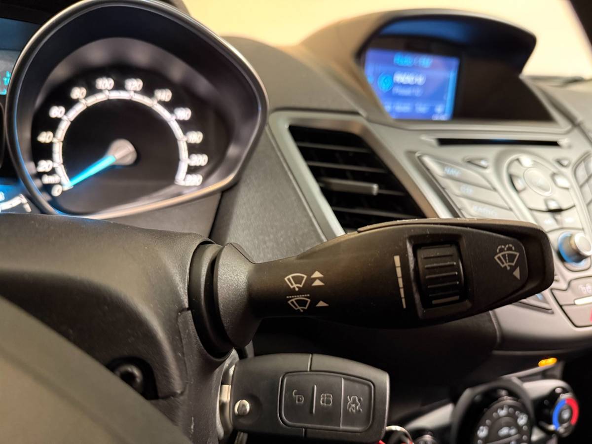 Ford Fiesta Ford Fiesta 1.0 Style Ultimate *Mint-Groen!* All-seasons|Cruise|Navi|PDC|BT|NAP