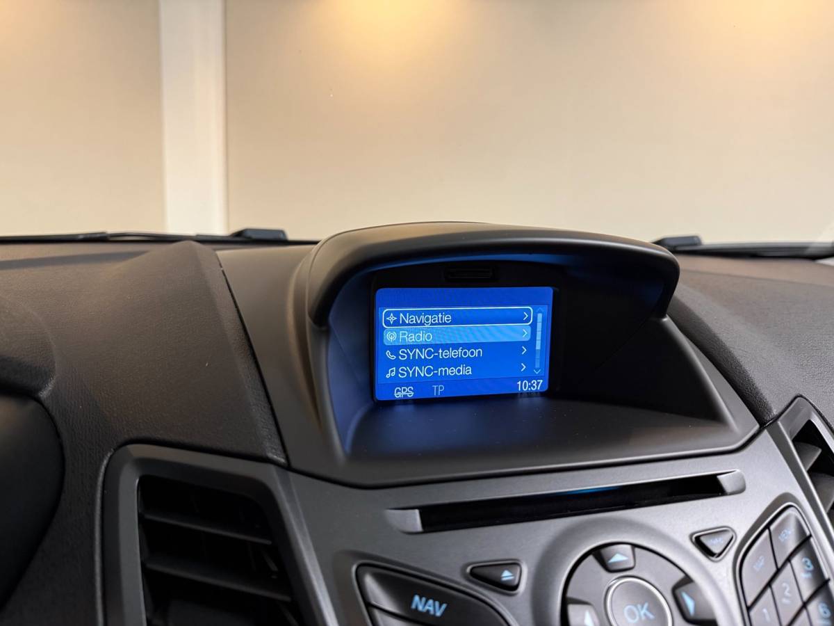 Ford Fiesta Ford Fiesta 1.0 Style Ultimate *Mint-Groen!* All-seasons|Cruise|Navi|PDC|BT|NAP