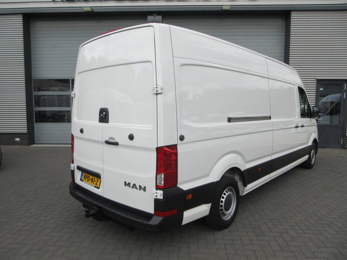 MAN TGE MAN TGE 3.140 L4H3 automaat pdc 3 zits