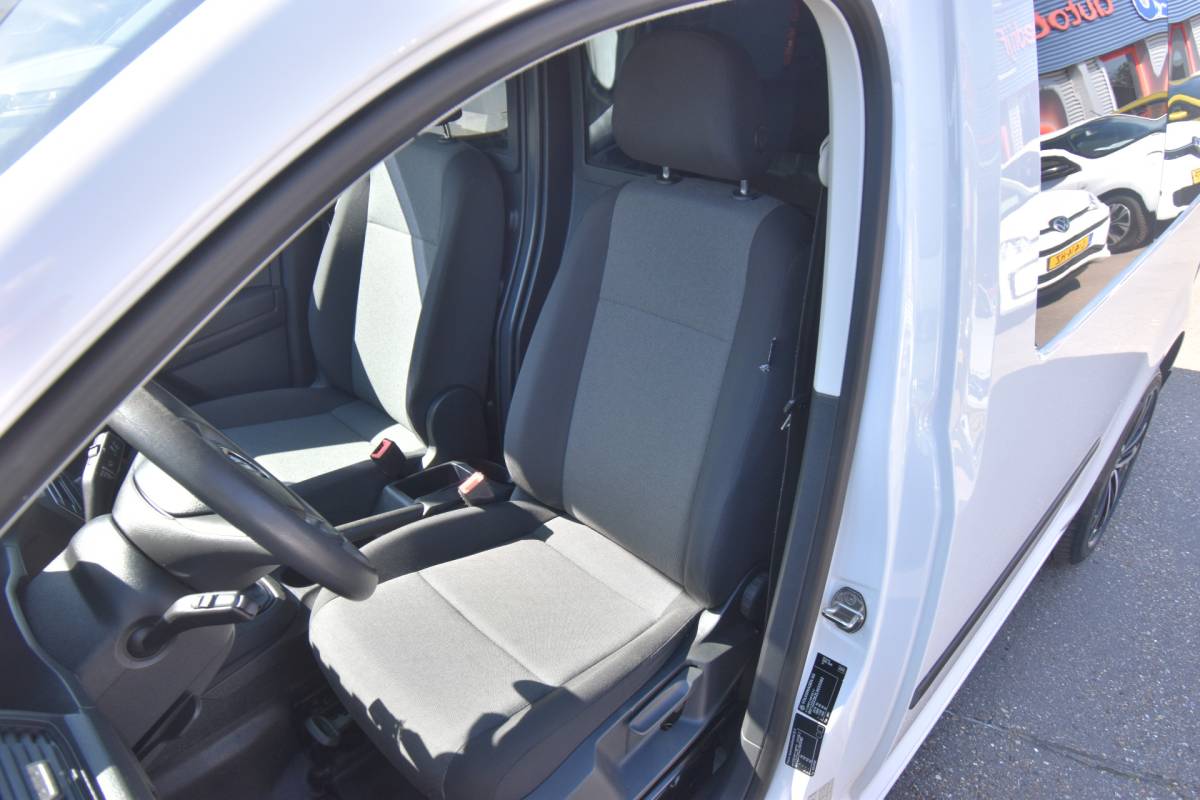 Volkswagen Caddy Volkswagen Caddy 2.0 TDI L2H1 BMT Maxi Comfortline , !!! MARGE AUTO !!!!! , AIRCO , CR CONTR , TREKHAAK , BETIMMERING ,
