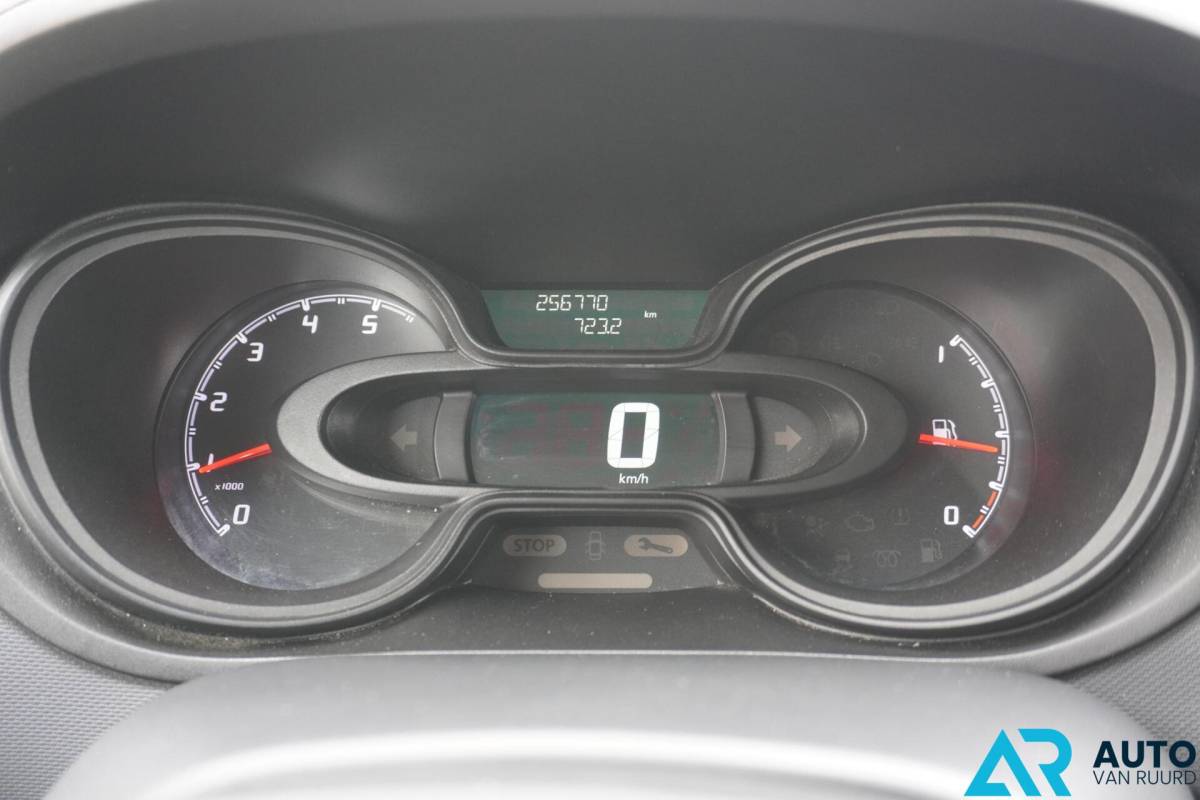 Fiat Talento Fiat Talento 2.0 L2H1 DC * Dubbele cabine * Nette auto *