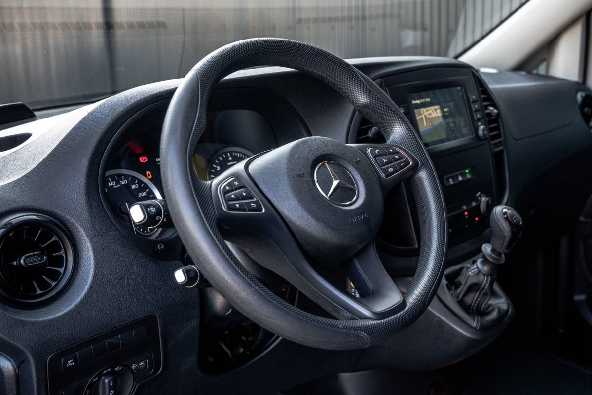 Mercedes-Benz Vito Mercedes-Benz Vito 116 CDI | 163 PK | Camera | Carplay | Cruise | PDC | Airco | Trekhaak