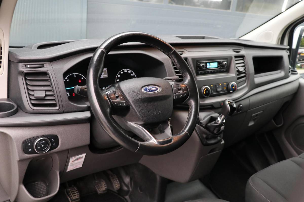 Ford Transit Custom Ford Transit Custom 300 2.0 TDCI L2H2 Trend PDC 166446KM