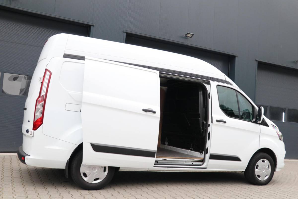 Ford Transit Custom Ford Transit Custom 300 2.0 TDCI L2H2 Trend PDC 166446KM