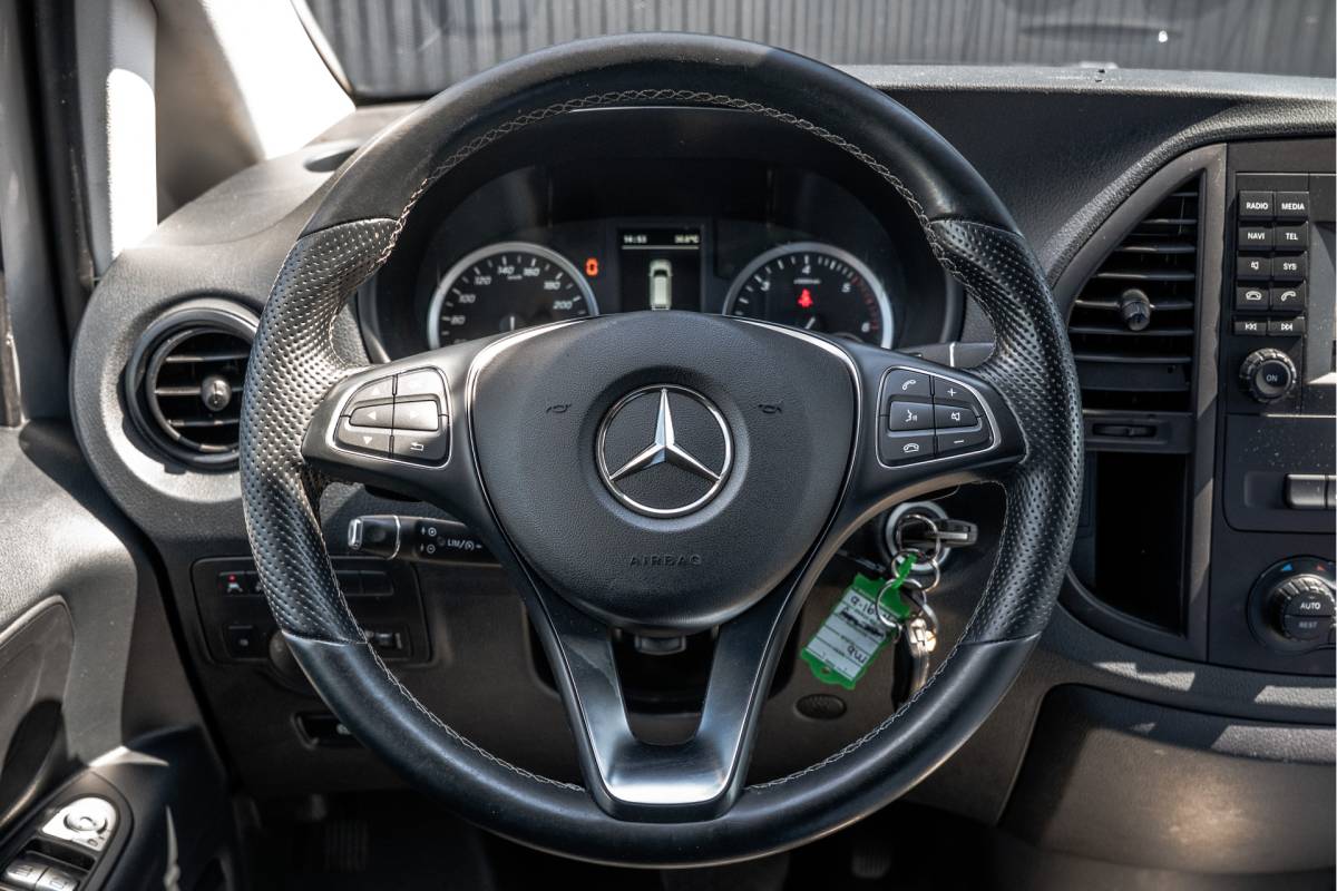 Mercedes-Benz Vito Mercedes-Benz Vito 114 CDI | 136 PK | Automaat | Camera | Cruise | PDC | Zijschuifdeur R+L  | Airco