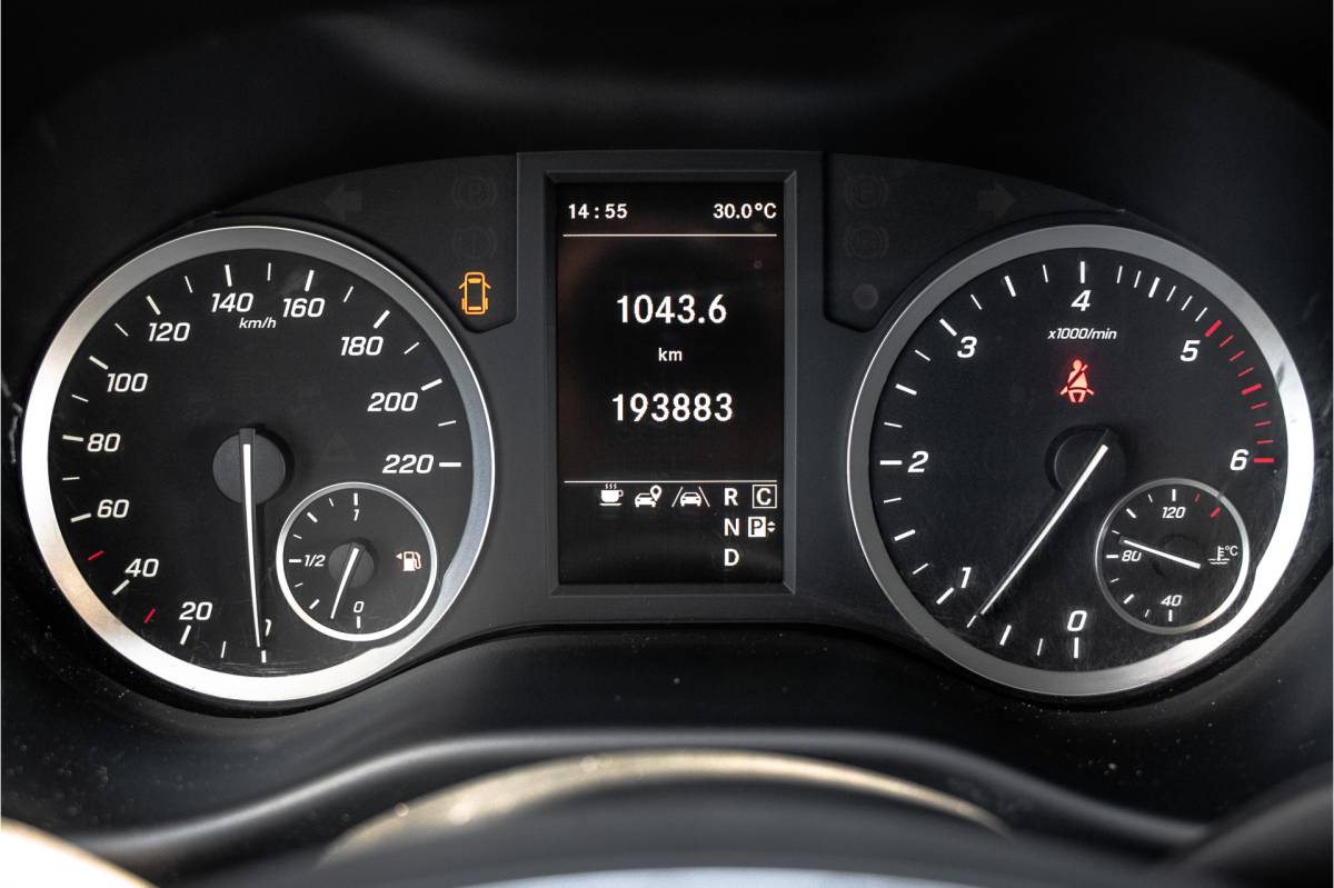 Mercedes-Benz Vito Mercedes-Benz Vito 114 CDI | 136 PK | Automaat | Camera | Cruise | PDC | Zijschuifdeur R+L  | Airco