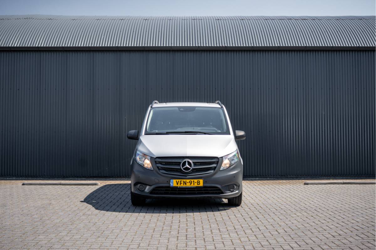 Mercedes-Benz Vito Mercedes-Benz Vito 114 CDI | 136 PK | Automaat | Camera | Cruise | PDC | Zijschuifdeur R+L  | Airco