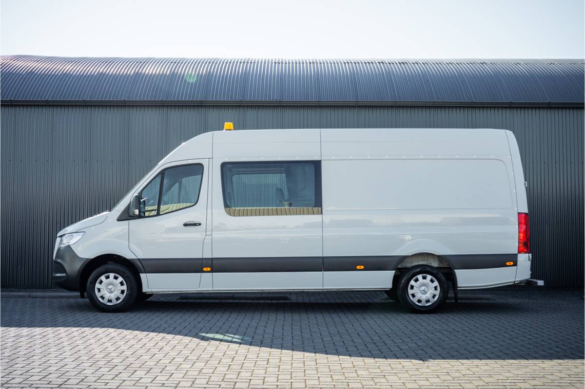 Mercedes-Benz Sprinter Mercedes-Benz Sprinter 516 CDI L3H2 | 7-Zits | 3.5T Trekgwicht | Automaat | Camera | Mbux | Climatronic | Trekhaak