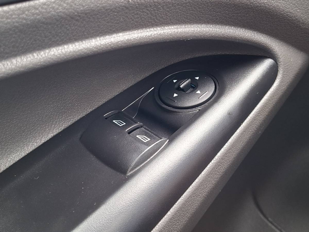 Ford Transit Connect Ford Transit Connect 1.5 EcoBlue L1 Trend Trekhaak Cruise Airco Orig.NL Voll.Onderhouden!