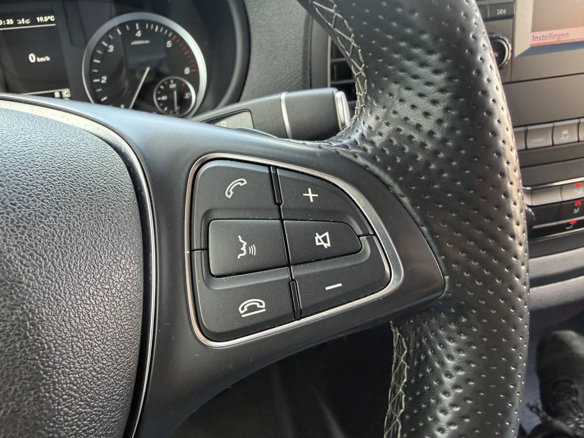 Mercedes-Benz Vito Mercedes-Benz Vito 119 1.9 CDI 190pk Automaat L2H1 LED Cruise Control Climate Control Trekhaak