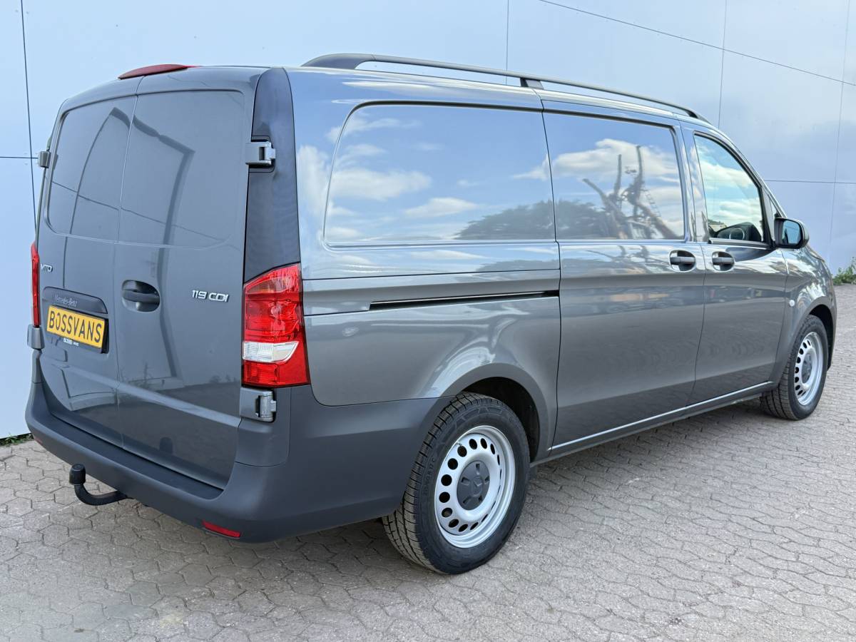 Mercedes-Benz Vito Mercedes-Benz Vito 119 1.9 CDI 190pk Automaat L2H1 LED Cruise Control Climate Control Trekhaak