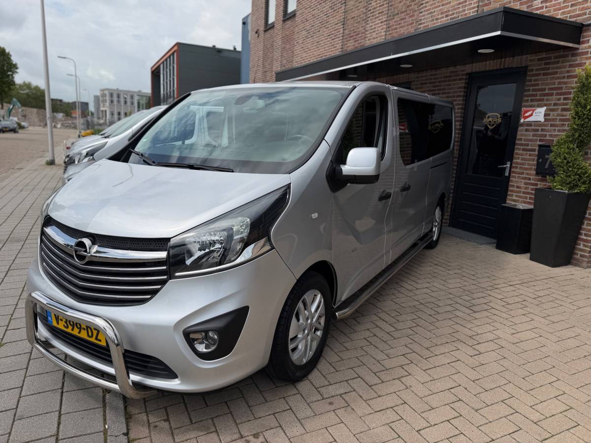 Opel Vivaro Opel Vivaro 1.6 CDTI L2H1 DC Innovation EcoFlex Dubbele Cabine Dubbele Schuifdeuren Airco Navi Keyless Entry Elk.Ramen Cruise Leer