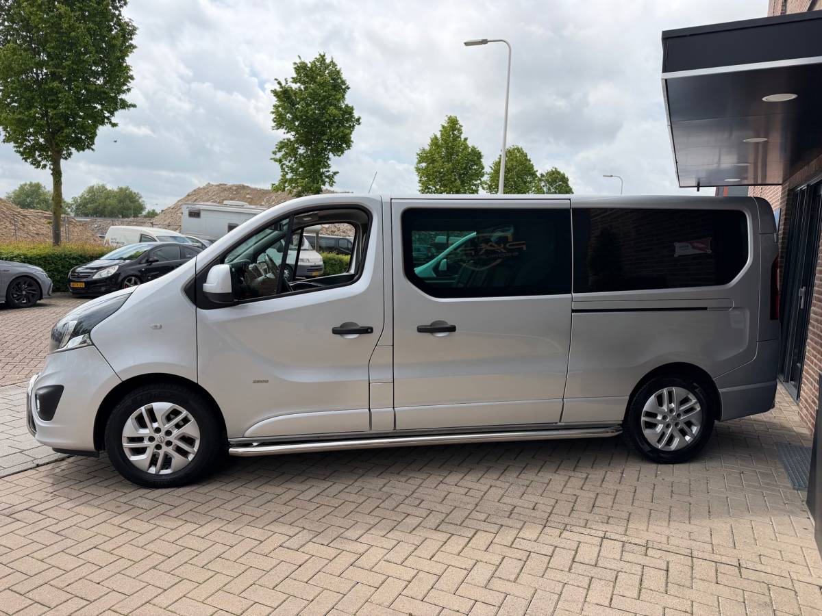 Opel Vivaro Opel Vivaro 1.6 CDTI L2H1 DC Innovation EcoFlex Dubbele Cabine Dubbele Schuifdeuren Airco Navi Keyless Entry Elk.Ramen Cruise Leer