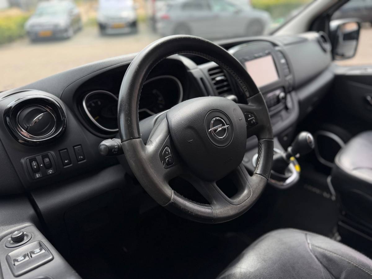 Opel Vivaro Opel Vivaro 1.6 CDTI L2H1 DC Innovation EcoFlex Dubbele Cabine Dubbele Schuifdeuren Airco Navi Keyless Entry Elk.Ramen Cruise Leer