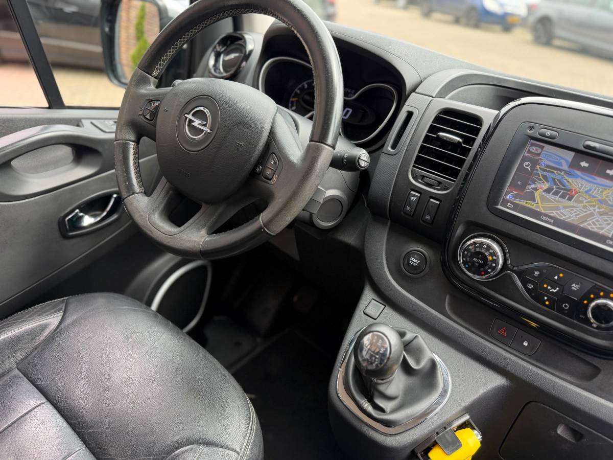 Opel Vivaro Opel Vivaro 1.6 CDTI L2H1 DC Innovation EcoFlex Dubbele Cabine Dubbele Schuifdeuren Airco Navi Keyless Entry Elk.Ramen Cruise Leer