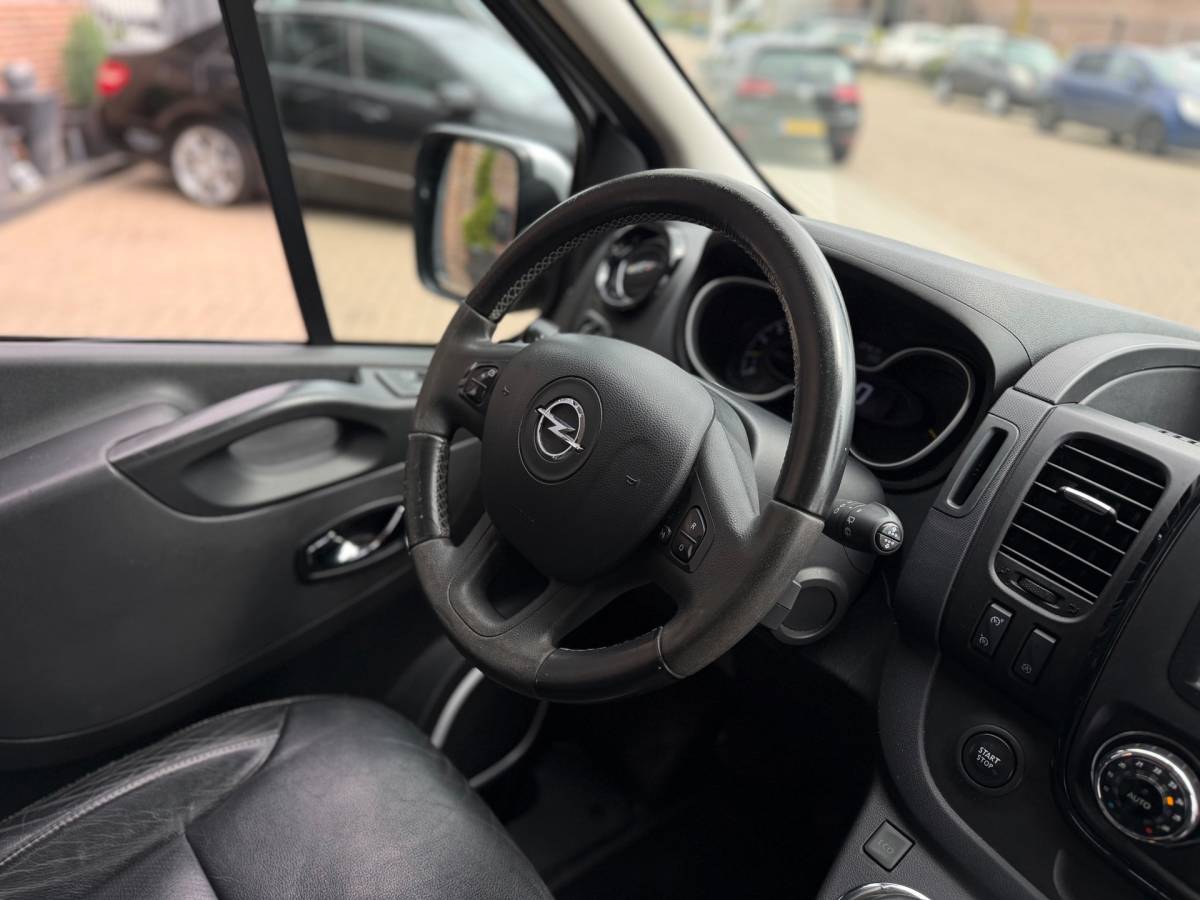 Opel Vivaro Opel Vivaro 1.6 CDTI L2H1 DC Innovation EcoFlex Dubbele Cabine Dubbele Schuifdeuren Airco Navi Keyless Entry Elk.Ramen Cruise Leer