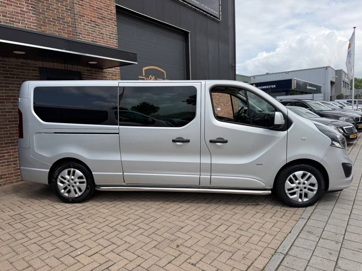 Opel Vivaro Opel Vivaro 1.6 CDTI L2H1 DC Innovation EcoFlex Dubbele Cabine Dubbele Schuifdeuren Airco Navi Keyless Entry Elk.Ramen Cruise Leer