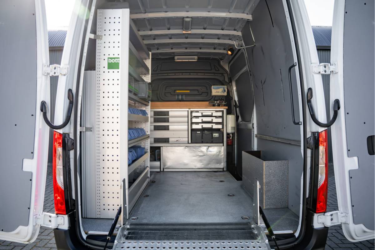 Mercedes-Benz Sprinter Mercedes-Benz Sprinter 311 CDI RWD L2H2 | | Volledig Ingericht | Mbux | Camera | Climatronic