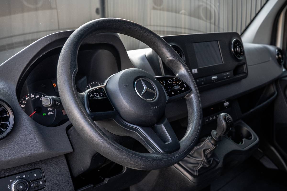Mercedes-Benz Sprinter Mercedes-Benz Sprinter 311 CDI RWD L2H2 | | Volledig Ingericht | Mbux | Camera | Climatronic