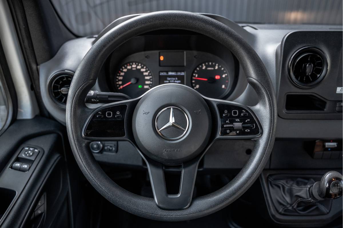 Mercedes-Benz Sprinter Mercedes-Benz Sprinter 311 CDI RWD L2H2 | | Volledig Ingericht | Mbux | Camera | Climatronic