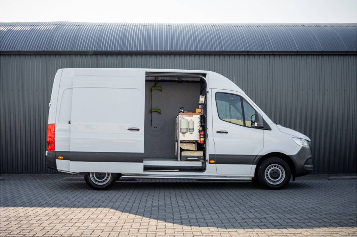 Mercedes-Benz Sprinter Mercedes-Benz Sprinter 311 CDI RWD L2H2 | | Volledig Ingericht | Mbux | Camera | Climatronic