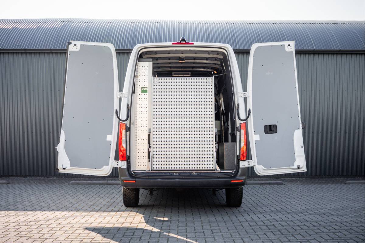 Mercedes-Benz Sprinter Mercedes-Benz Sprinter 311 CDI RWD L2H2 | | Volledig Ingericht | Mbux | Camera | Climatronic