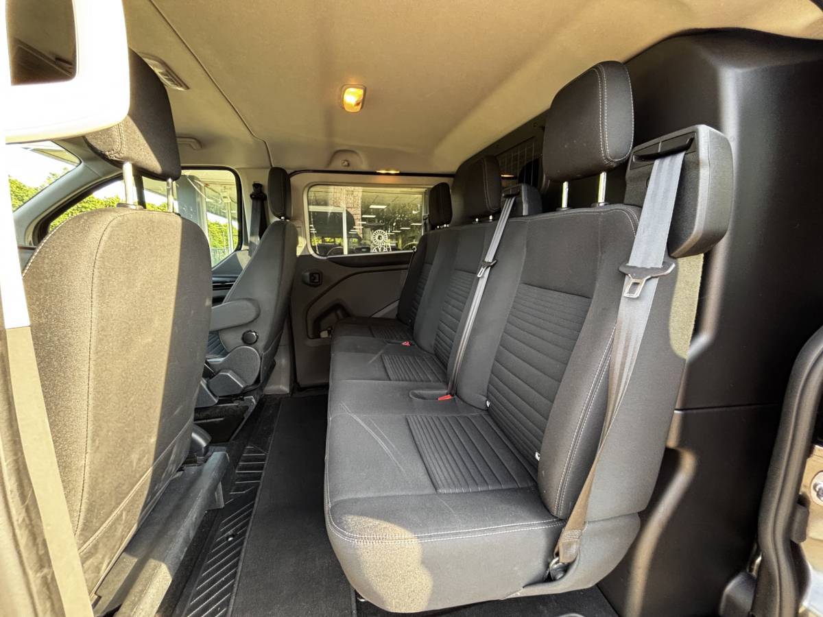 Ford Transit Custom Ford Transit Custom 300 2.0 TDCI L2H1 Limited DC