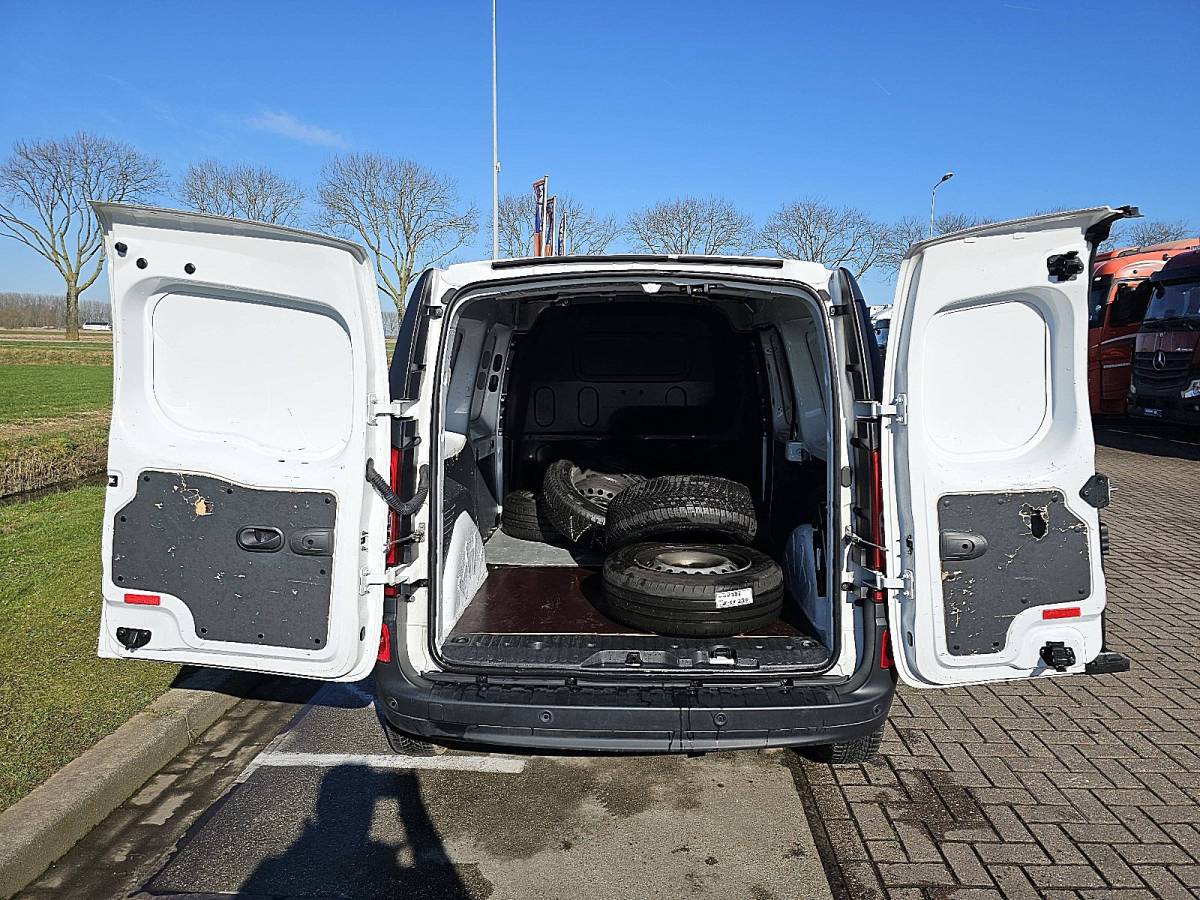 Mercedes-Benz Citan MERCEDES-BENZ CITAN 109 CDI extra lang l2 airco!