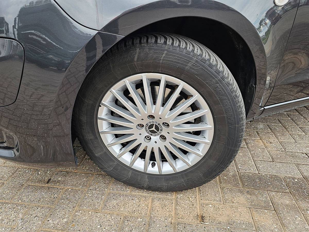 Mercedes-Benz eVito MERCEDES-BENZ EVITO l3 66kwh 292 km wltp