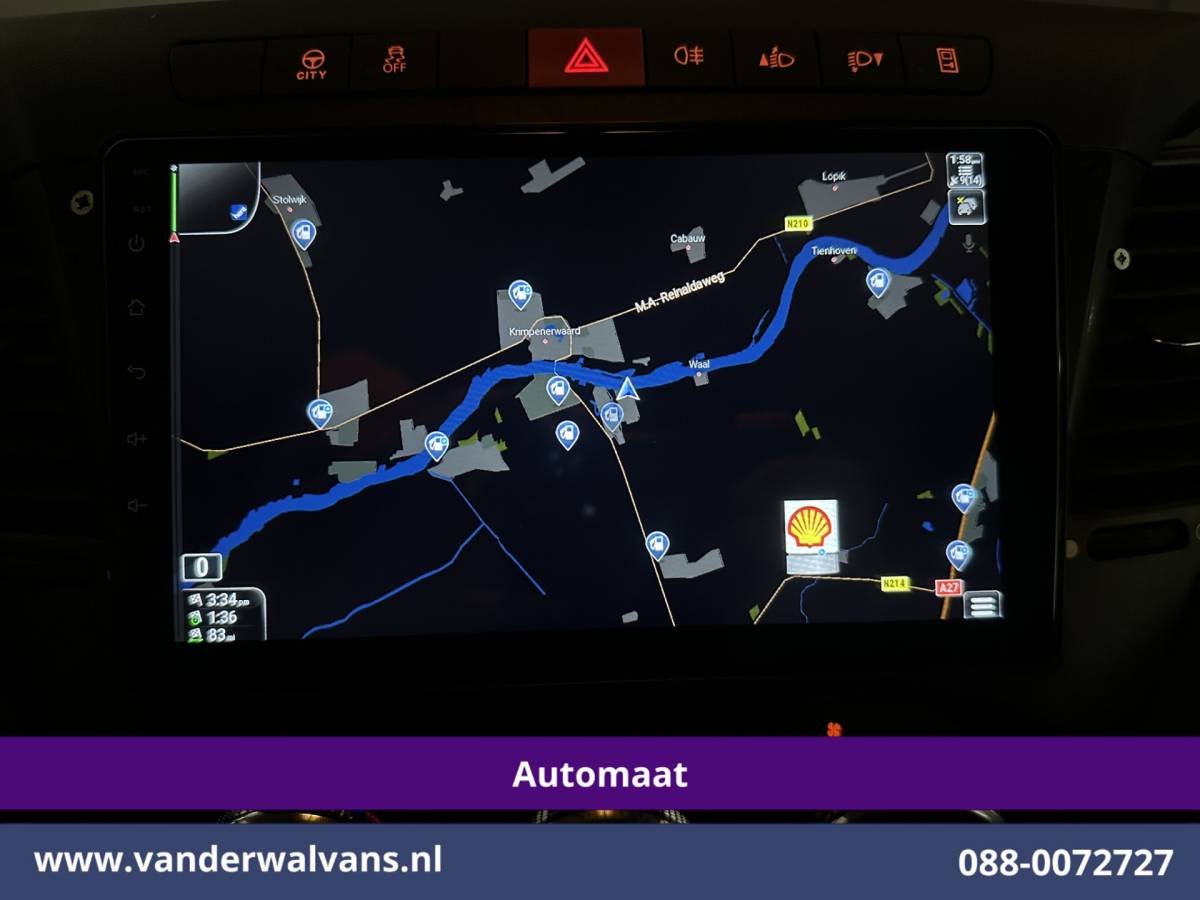 Iveco Daily Iveco Daily 35S16V 157pk Automaat 3500kg Trekhaak L2H1 Euro6 Airco | Camera | Navigatie | LM Velgen Cruisecontrol, Bijrijdersbank