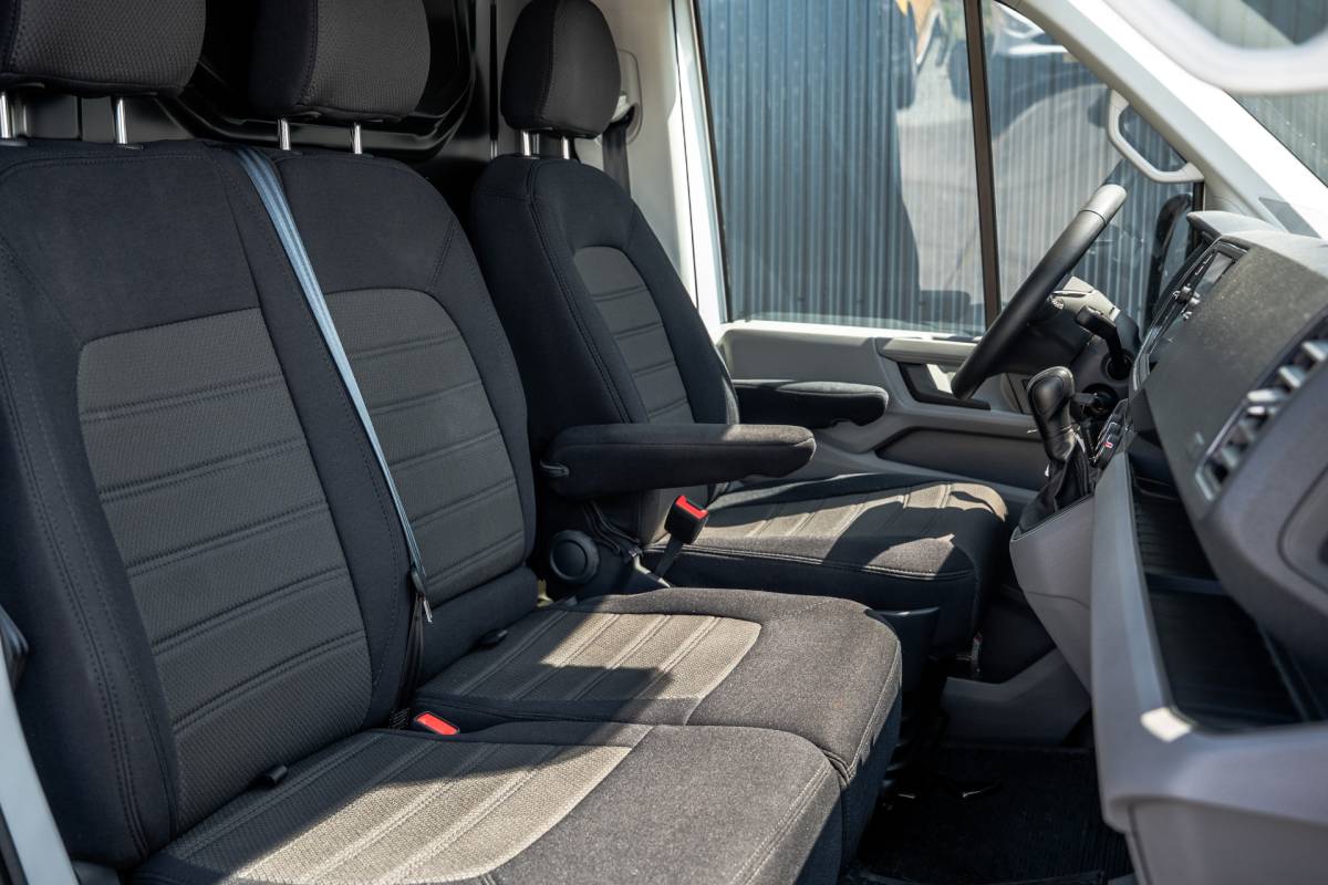 Volkswagen Crafter Volkswagen Crafter 2.0 TDI L4H3 | 177 PK | Automaat | LED | Camera | Carplay | Cruise | PDC | Airco | Trekhaak