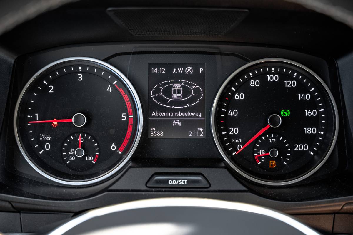 Volkswagen Crafter Volkswagen Crafter 2.0 TDI L4H3 | 177 PK | Automaat | LED | Camera | Carplay | Cruise | PDC | Airco | Trekhaak