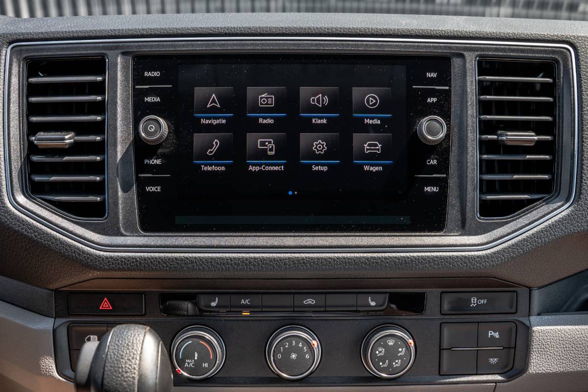 Volkswagen Crafter Volkswagen Crafter 2.0 TDI L4H3 | 177 PK | Automaat | LED | Camera | Carplay | Cruise | PDC | Airco | Trekhaak