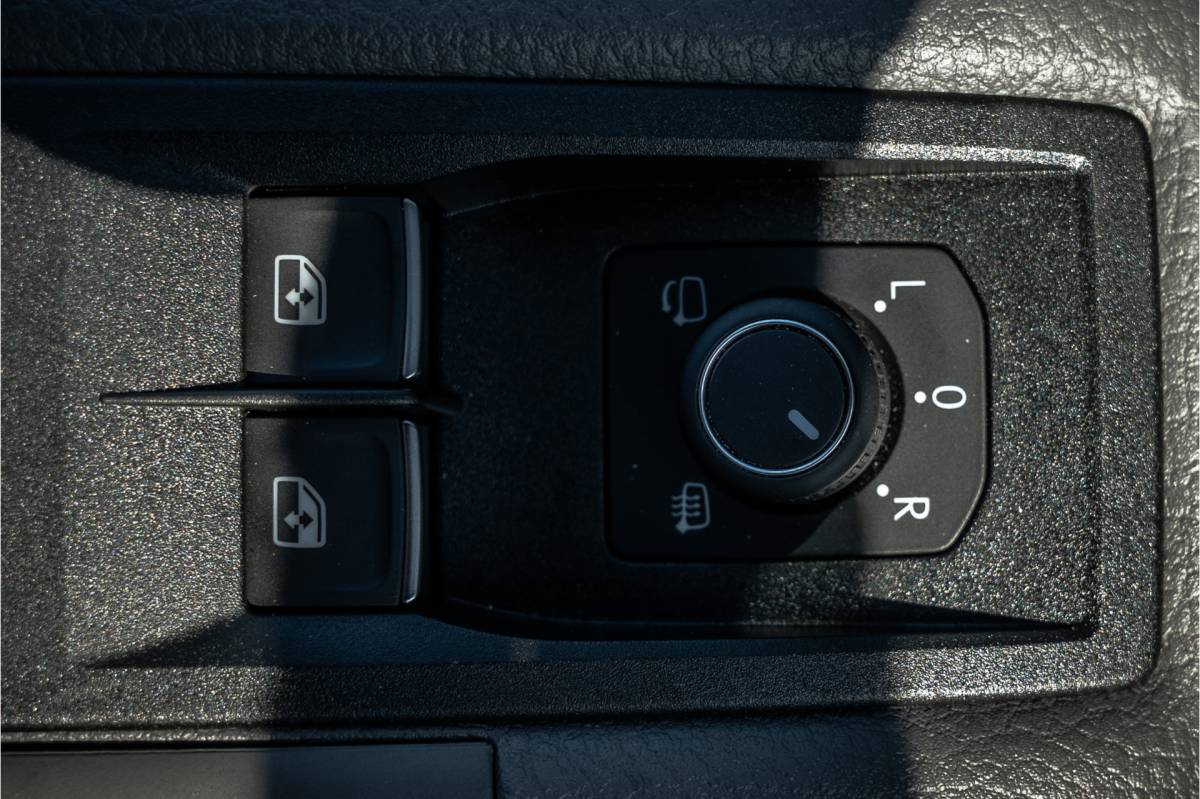 Volkswagen Crafter Volkswagen Crafter 2.0 TDI L4H3 | 177 PK | Automaat | LED | Camera | Carplay | Cruise | PDC | Airco | Trekhaak