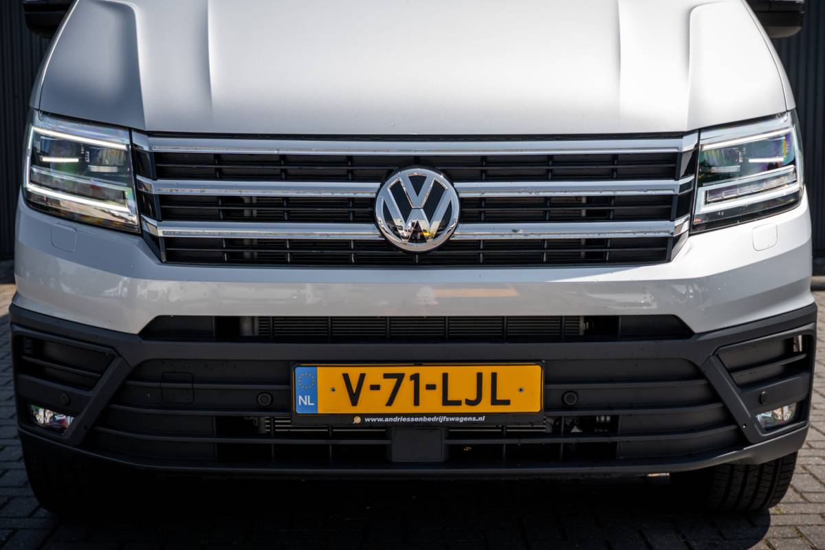 Volkswagen Crafter Volkswagen Crafter 2.0 TDI L4H3 | 177 PK | Automaat | LED | Camera | Carplay | Cruise | PDC | Airco | Trekhaak