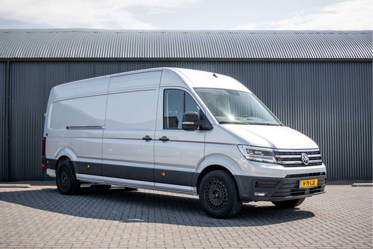 Volkswagen Crafter Volkswagen Crafter 2.0 TDI L4H3 | 177 PK | Automaat | LED | Camera | Carplay | Cruise | PDC | Airco | Trekhaak