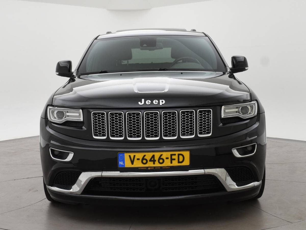 Jeep Grand Cherokee Jeep Grand Cherokee 3.0 CRD 250 PK SUMMIG GRIJS KENTEKEN ROETFILTER EN LUCHTVERING STORING