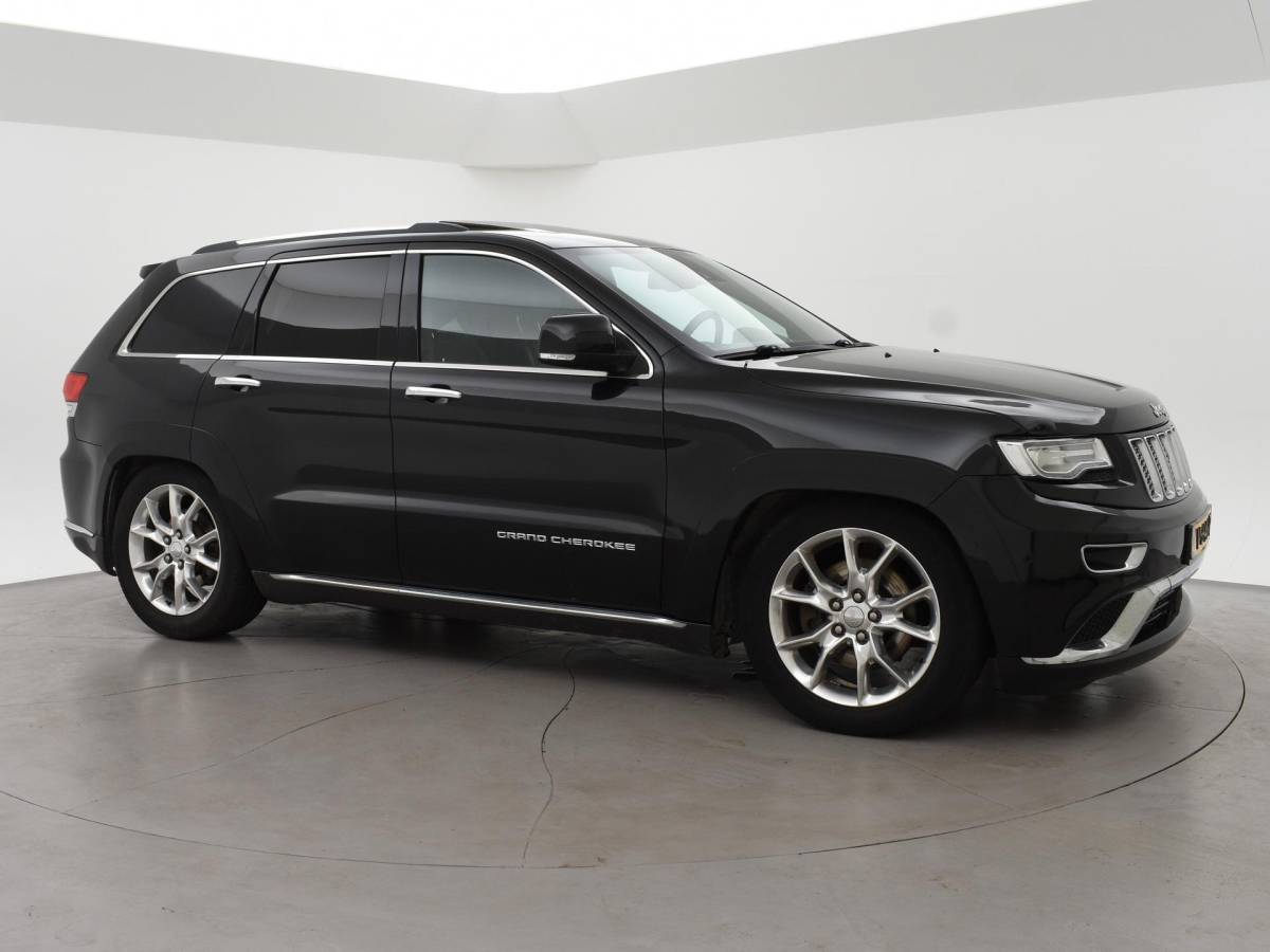 Jeep Grand Cherokee Jeep Grand Cherokee 3.0 CRD 250 PK SUMMIG GRIJS KENTEKEN ROETFILTER EN LUCHTVERING STORING