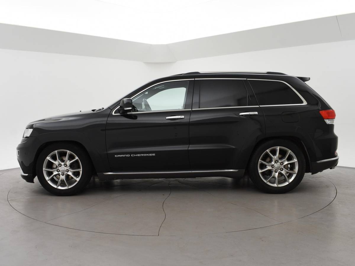 Jeep Grand Cherokee Jeep Grand Cherokee 3.0 CRD 250 PK SUMMIG GRIJS KENTEKEN ROETFILTER EN LUCHTVERING STORING