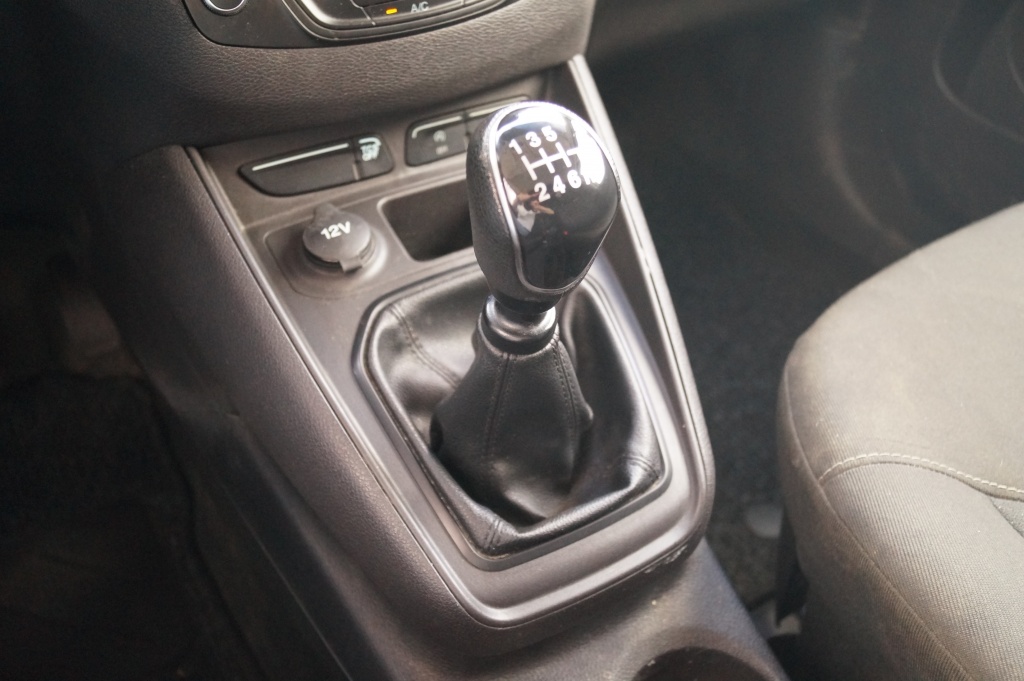 Ford Transit Courier Ford Transit Courier 1.5 TDCI Trend -AIRCO-DAB-TREKHAAK-