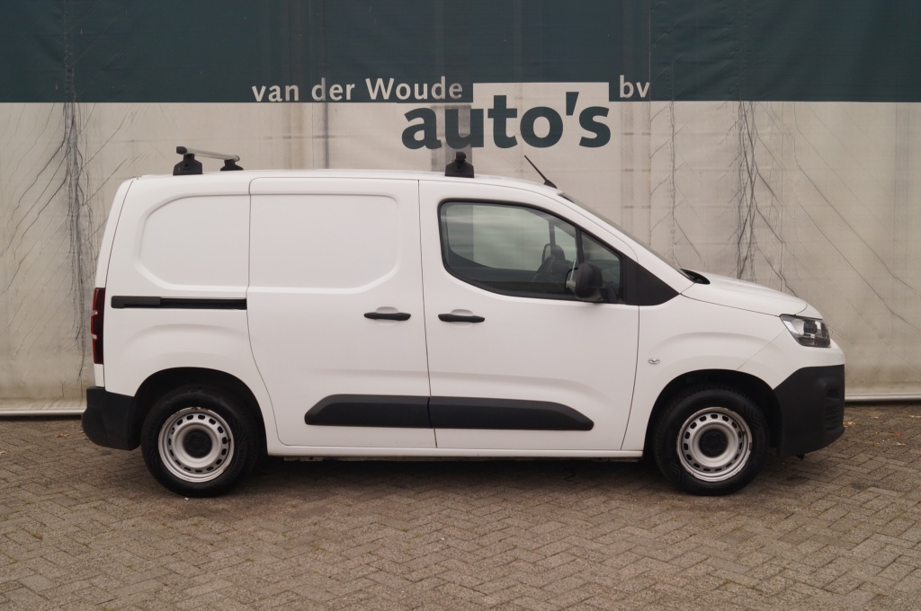 Citroën Berlingo Citroen Berlingo 1.5 BlueHDI Club -AIRCO-CARPLAY-TREKHAAK-