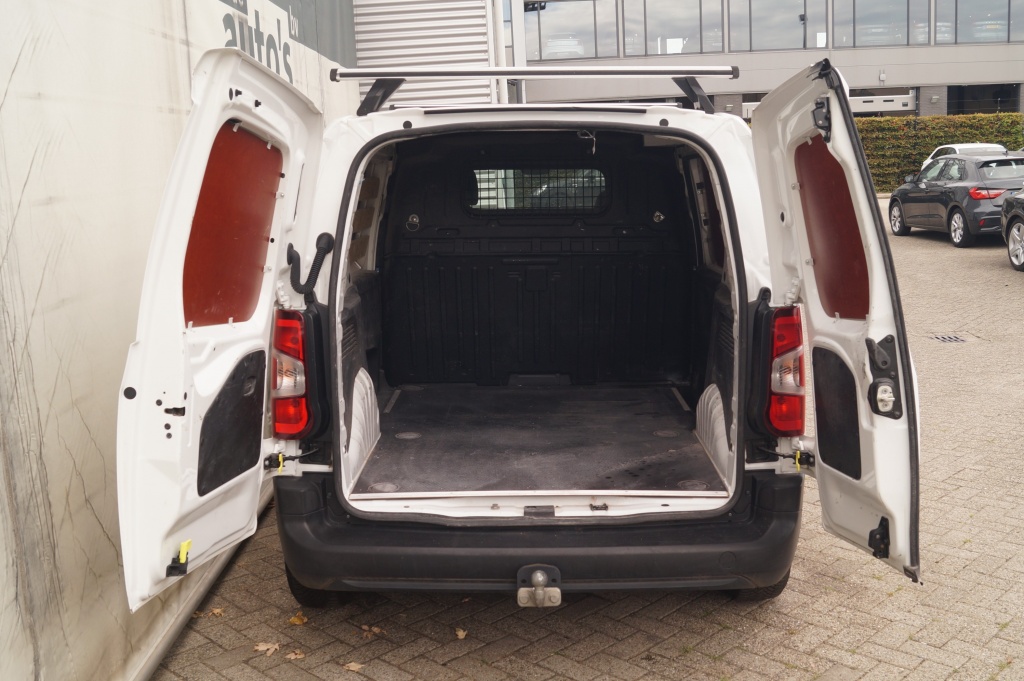 Citroën Berlingo Citroen Berlingo 1.5 BlueHDI Club -AIRCO-CARPLAY-TREKHAAK-