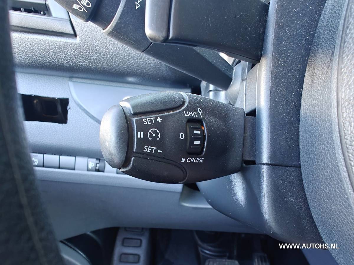 Citroën Jumpy Citroen Jumpy 2.0 BlueHDI 180 PK Automaat , Hondenvervoer ,Apk Aug 2027 , 1e eig. Ex overheid, Euro 6