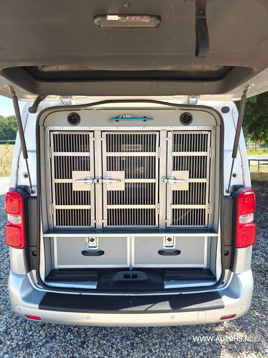 Citroën Jumpy Citroen Jumpy 2.0 BlueHDI 180 PK Automaat , Hondenvervoer ,Apk Aug 2027 , 1e eig. Ex overheid, Euro 6