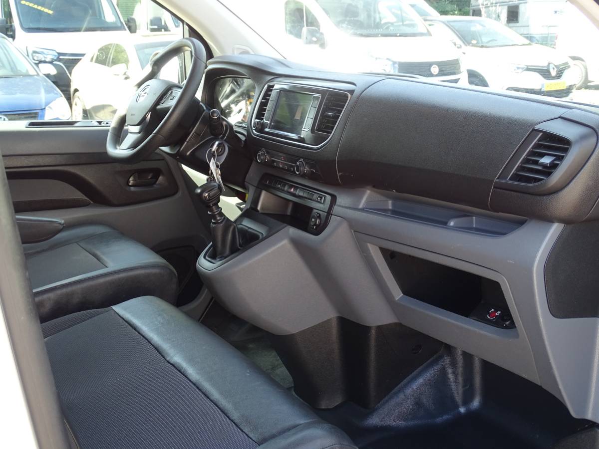 Opel Vivaro Opel Vivaro 2.0 CDTI L1H1 Imperiaal + Trekhaak