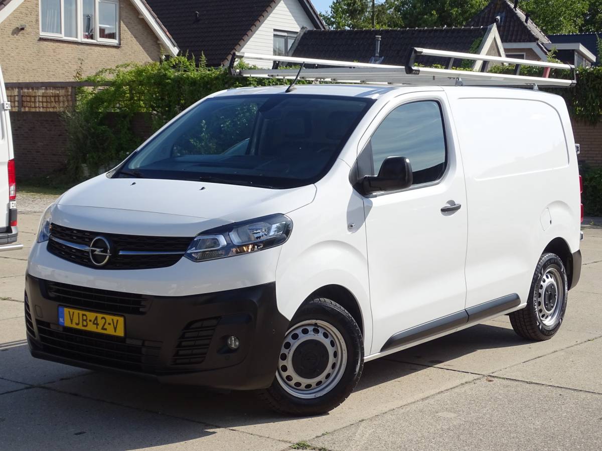 Opel Vivaro Opel Vivaro 2.0 CDTI L1H1 Imperiaal + Trekhaak