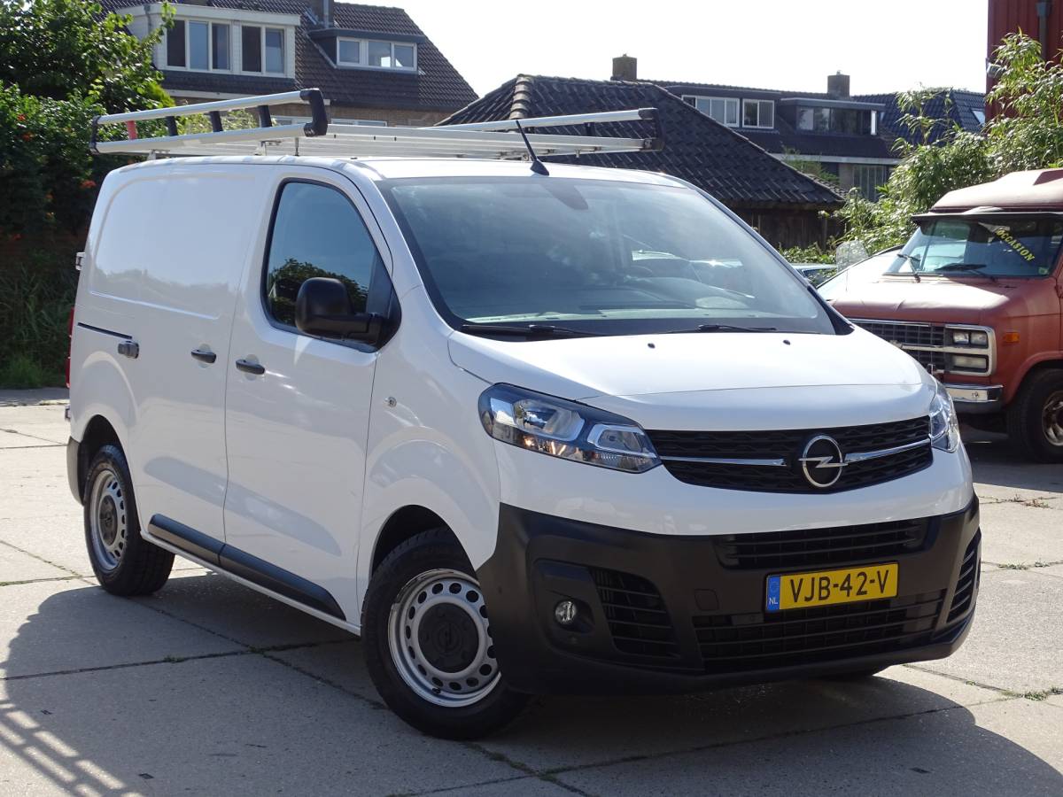 Opel Vivaro Opel Vivaro 2.0 CDTI L1H1 Imperiaal + Trekhaak