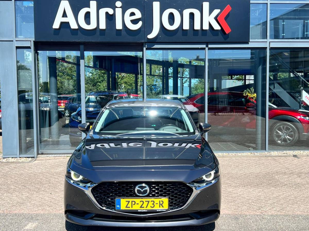Mazda 3 Mazda 3 2.0 e-SkyActiv-G M Hybrid 122 Luxury |18″LM VELGEN | A.CAMERA | LEDER | Bose AUDIO | HEAD-UP DISPLAY | ADAPTIVE CRUISE | APPLE CARPLAY/ANDROID AUTO | NED.AUTO |